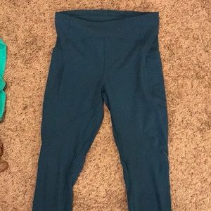 lulu cropped leggings